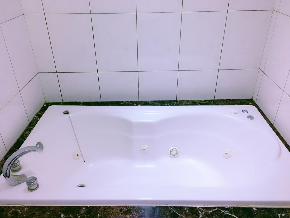 Meng Qi Hotel تايبيه المظهر الخارجي الصورة